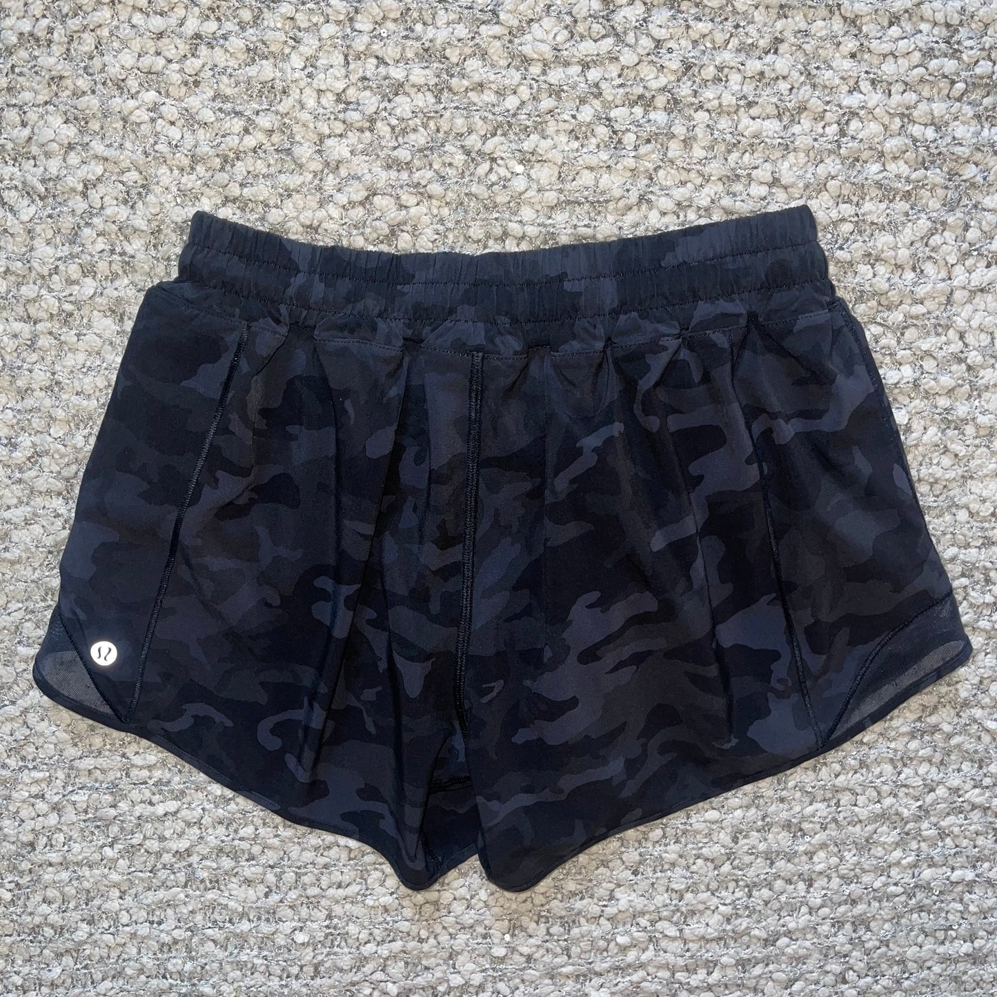 Lululemon Hotty Hot LR Short